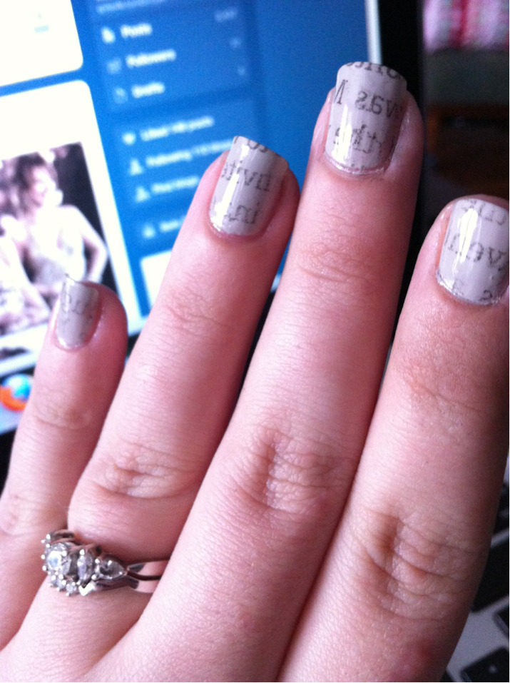 Diy Newspaper Nails