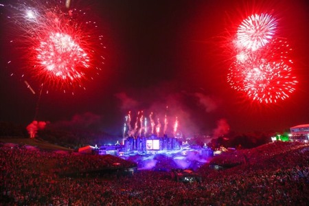 Tomorrowland 2012 Avicii Download