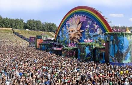 Tomorrowland 2013