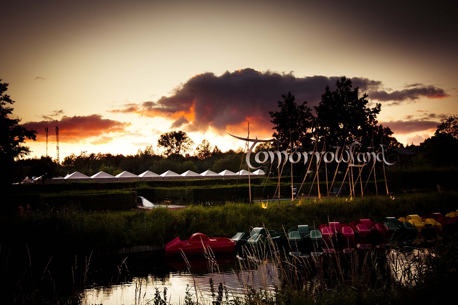 Tomorrowland Logo