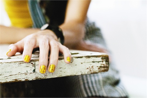 Youtube Newspaper Nails With Water